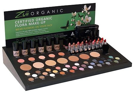 zuii-organic-beauty-box.jpg